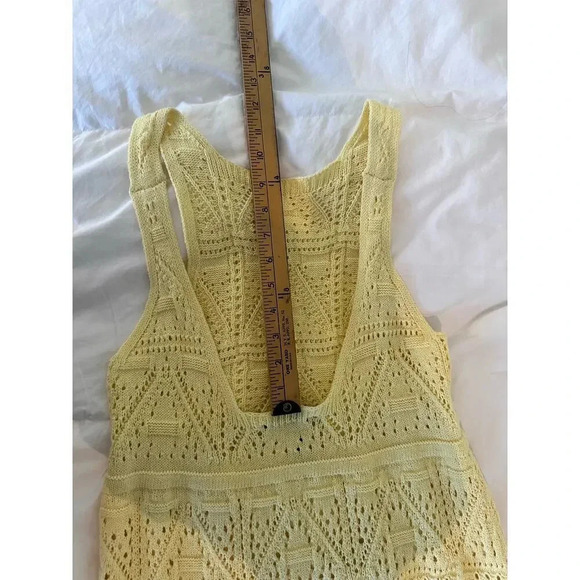 Zara Yellow Sleeveless Open Back Crochet Knit Dress Size Medium - Picture 11 of 11